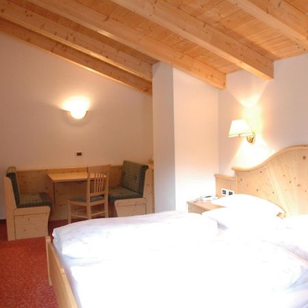 Hotel Falzares San Cassiano  Zewnętrze zdjęcie