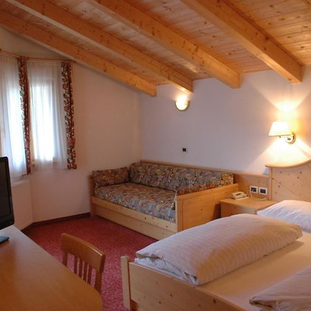 Hotel Falzares San Cassiano  Zewnętrze zdjęcie