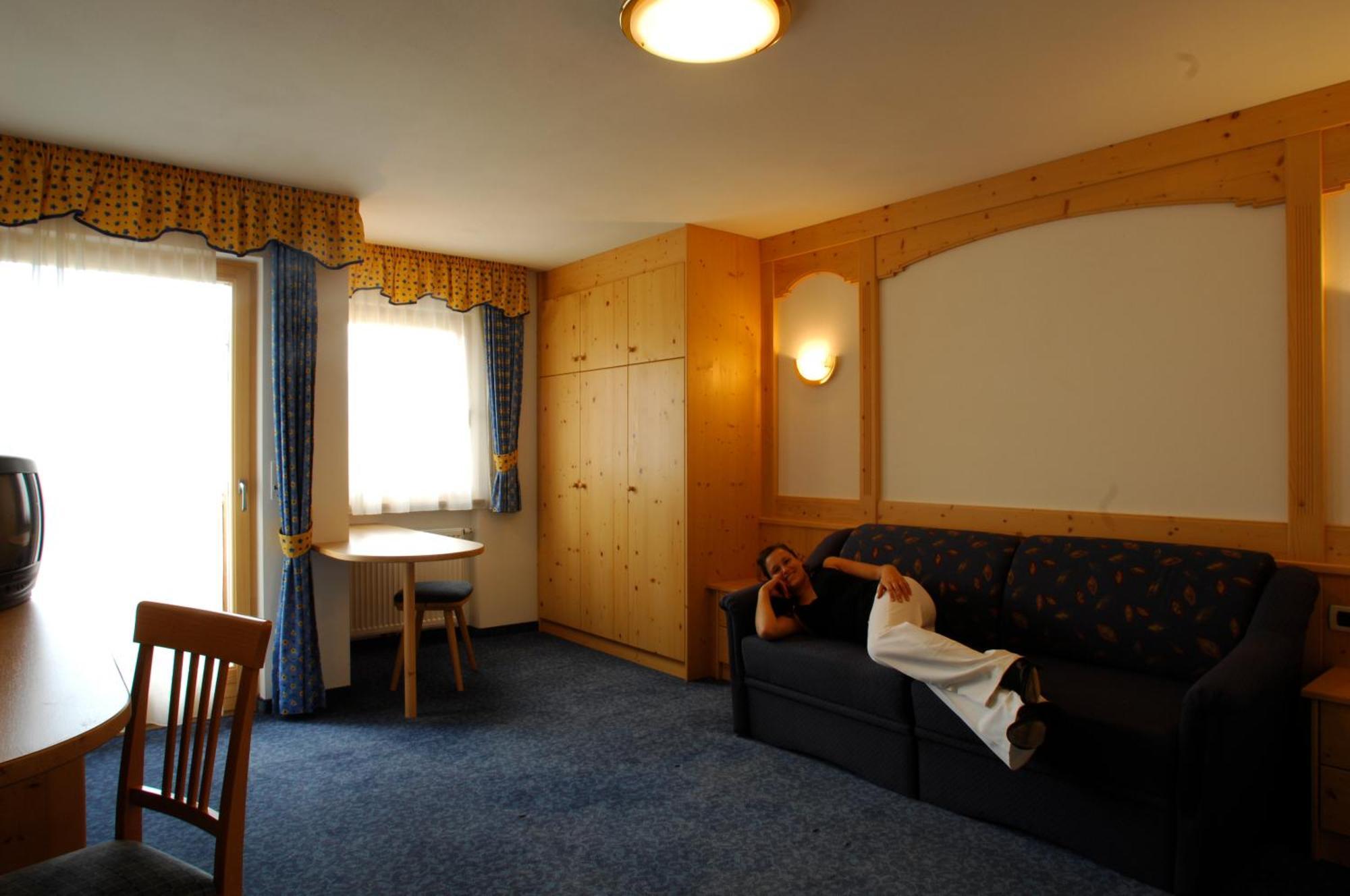 Hotel Falzares San Cassiano  Zewnętrze zdjęcie